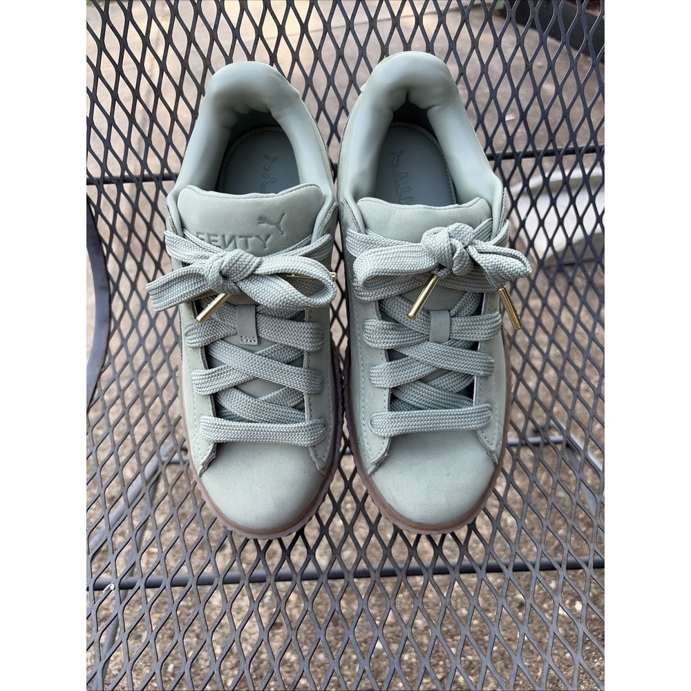 Puma X Fenty Creeper Phatty Nubuck ' Green Fog' Gum Women's Size 8 (C5)